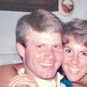 Meet your Posher, Dennis